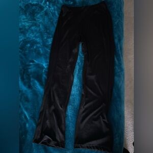 Black chicos travelled pants sz 1